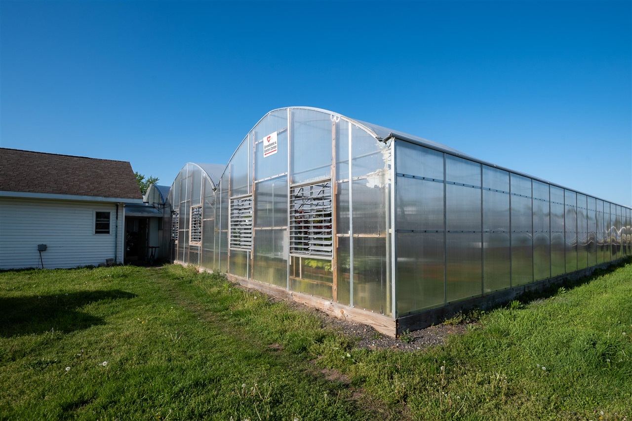 8627 Cleveland Avenue, Baroda, MI, 49101-9368