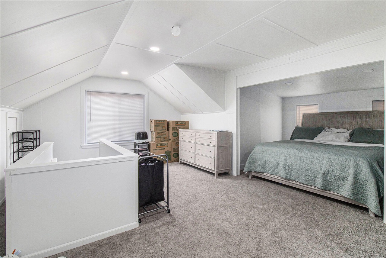 19312 Goulburn Avenue, Detroit, MI, 48205-2121