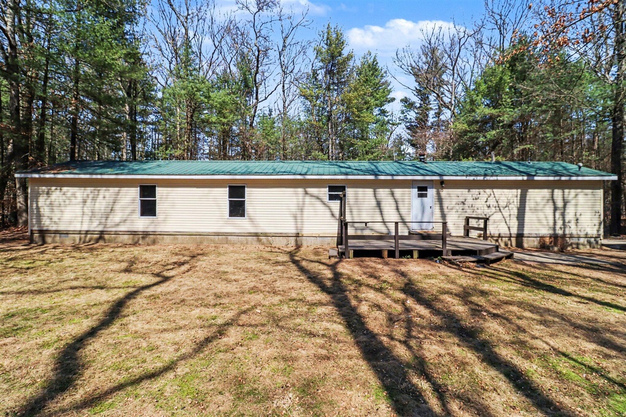 22085 W Wood Lake Road, Pierson, MI, 49339-9662