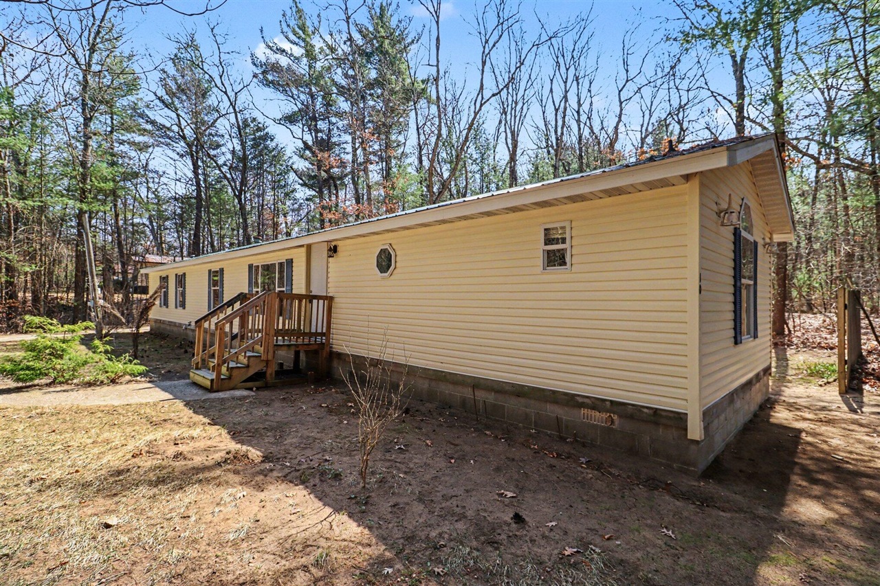 22085 W Wood Lake Road, Pierson, MI, 49339-9662