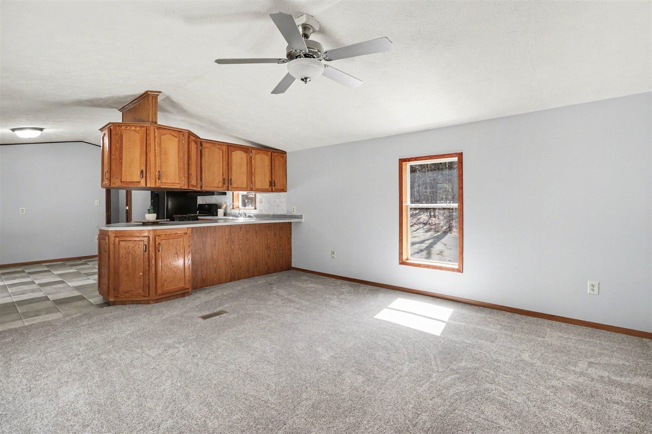 22085 W Wood Lake Road, Pierson, MI, 49339-9662