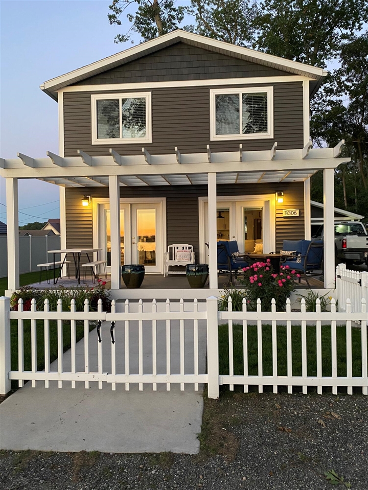 8306 Branch Road, Orleans, MI, 48865-9101