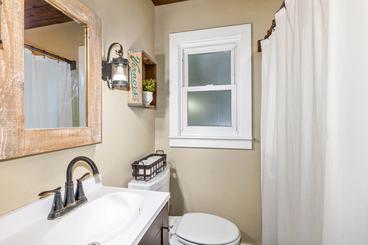 308 W 21st Street, Holland, MI, 49423-4002