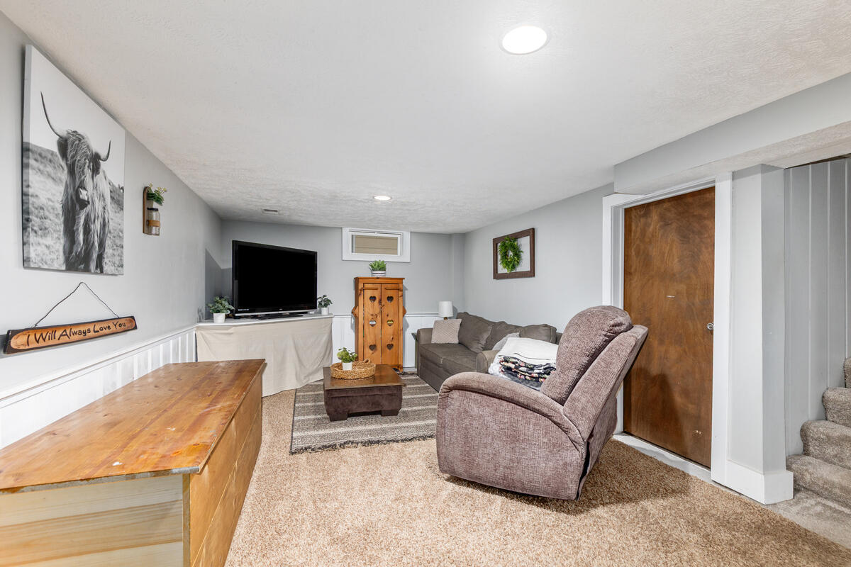 308 W 21st Street, Holland, MI, 49423-4002