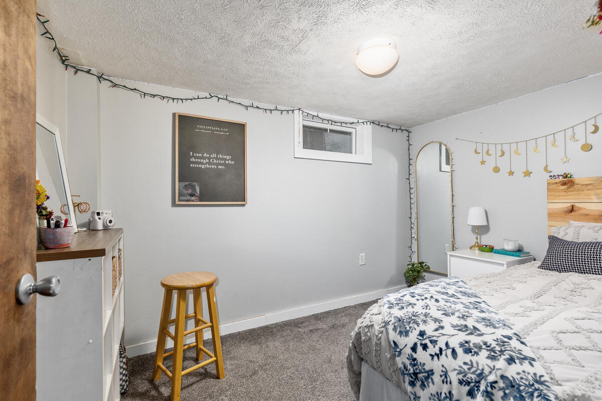 308 W 21st Street, Holland, MI, 49423-4002