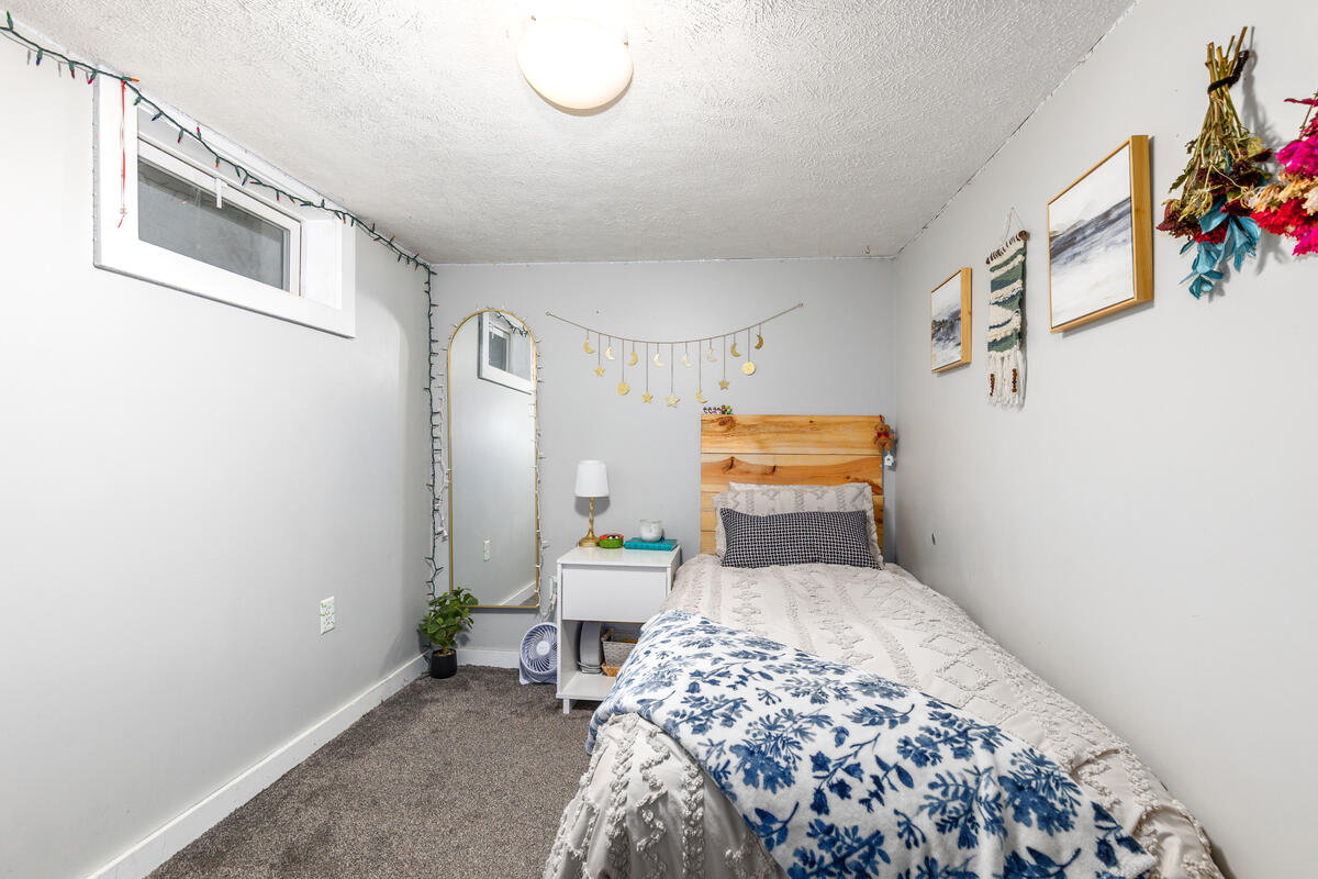 308 W 21st Street, Holland, MI, 49423-4002