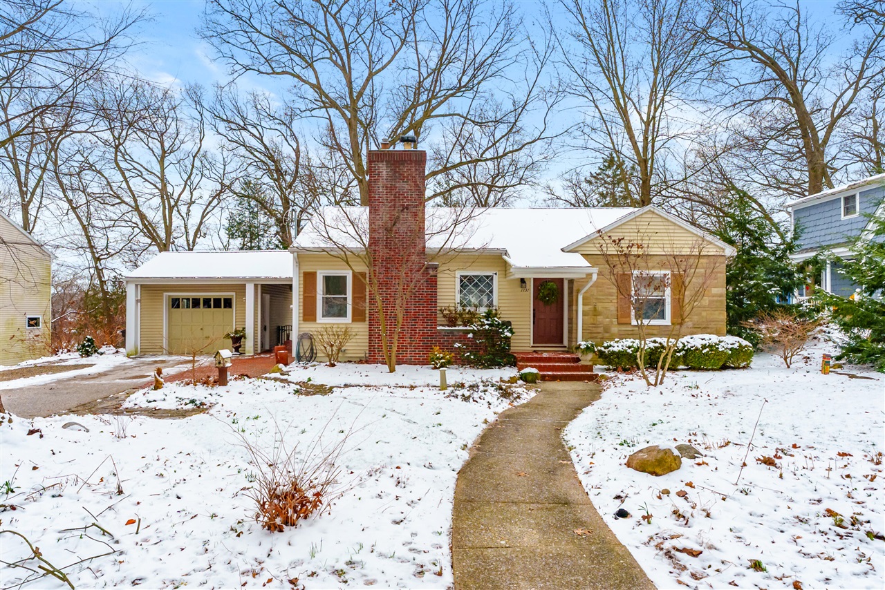 2610 Asbury Avenue, Kalamazoo, MI, 49048-1425