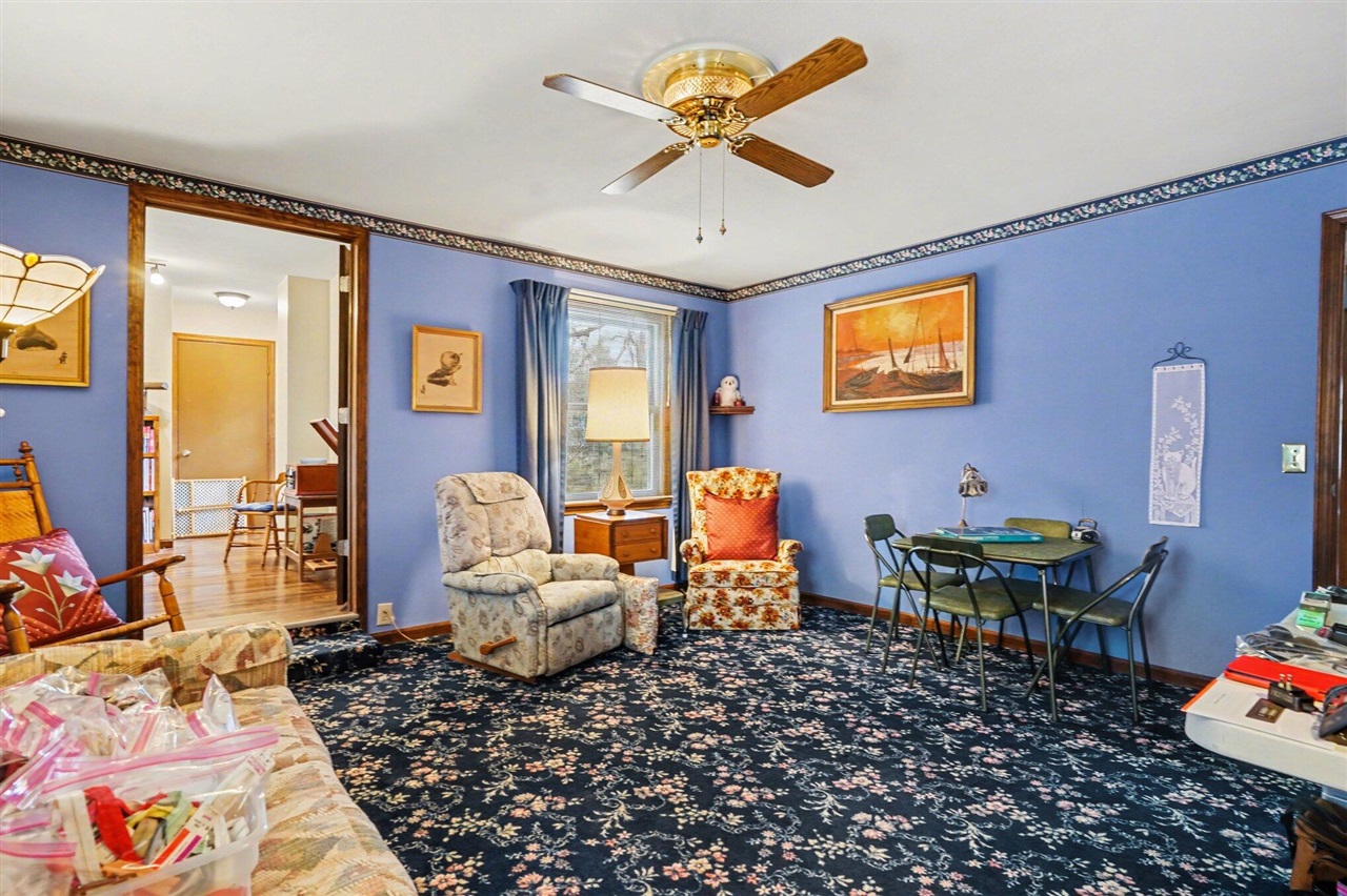 7337 E Sternberg Road, Nunica, MI, 49448-9510