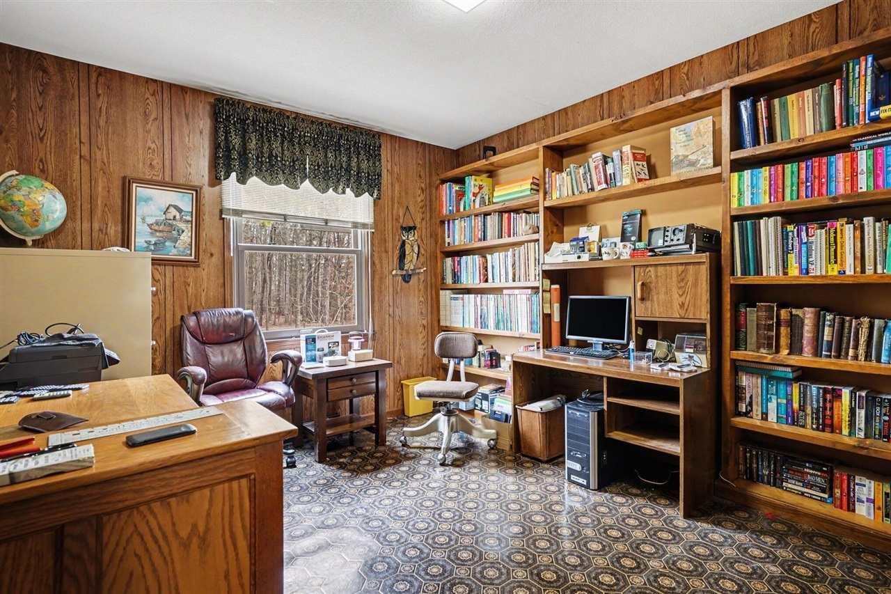 7337 E Sternberg Road, Nunica, MI, 49448-9510