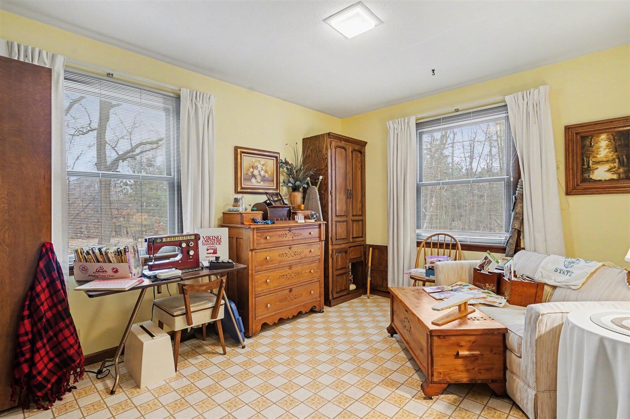 7337 E Sternberg Road, Nunica, MI, 49448-9510