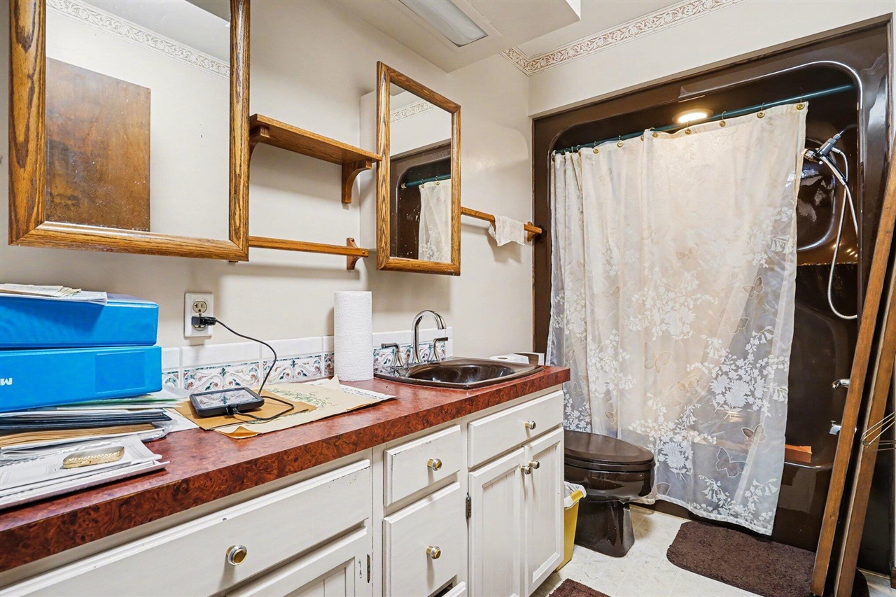 7337 E Sternberg Road, Nunica, MI, 49448-9510