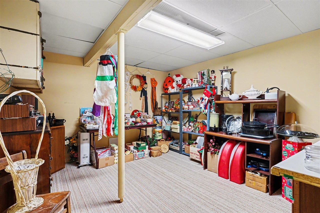 7337 E Sternberg Road, Nunica, MI, 49448-9510