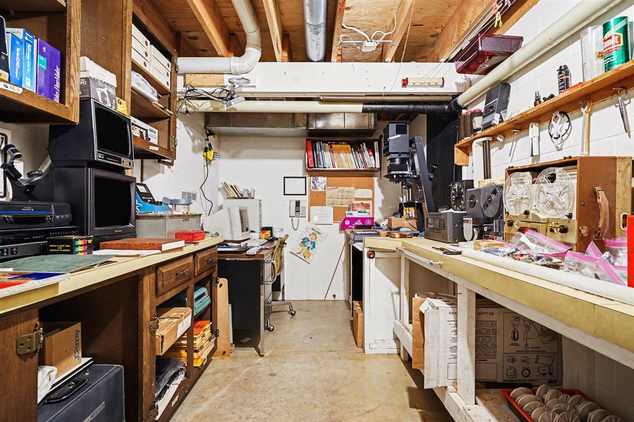 7337 E Sternberg Road, Nunica, MI, 49448-9510