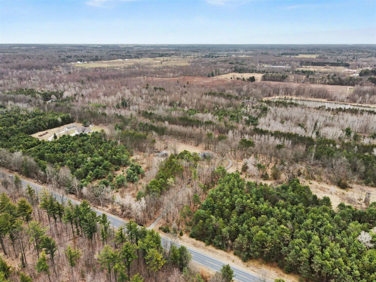 7337 E Sternberg Road, Nunica, MI, 49448-9510