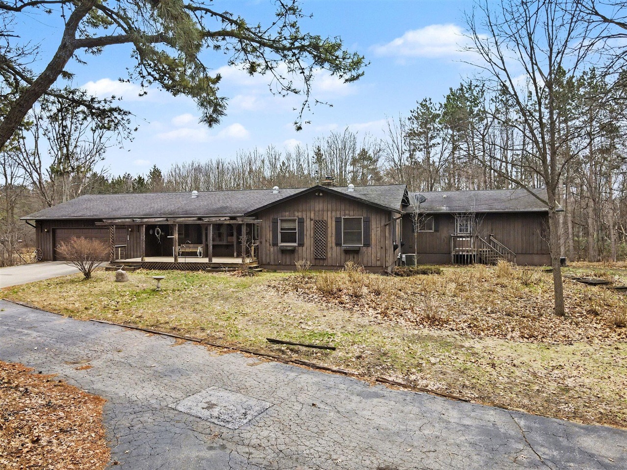 7337 E Sternberg Road, Nunica, MI, 49448-9510