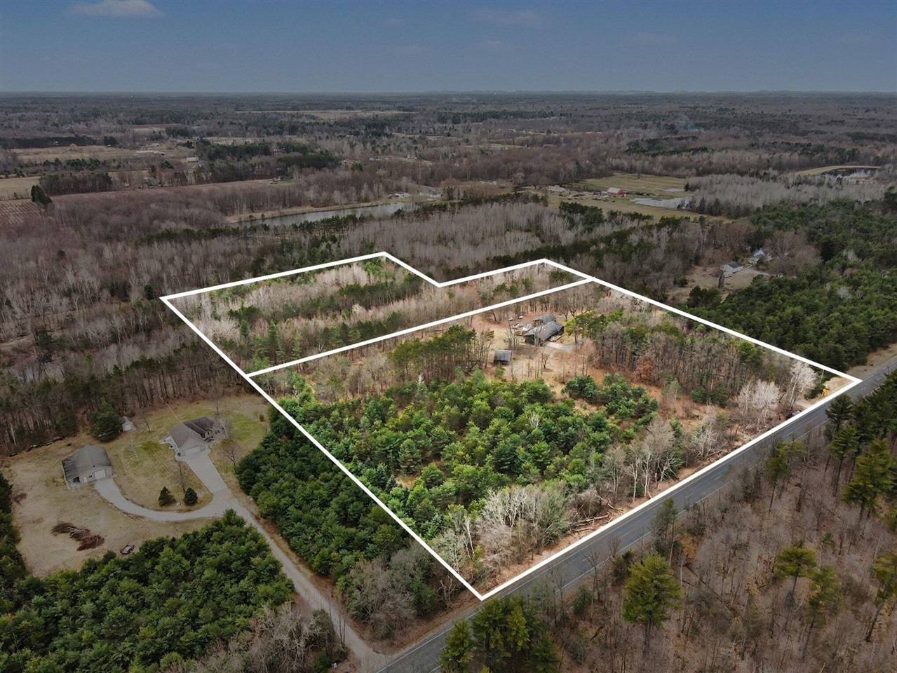 7337 E Sternberg Road, Nunica, MI, 49448-9510