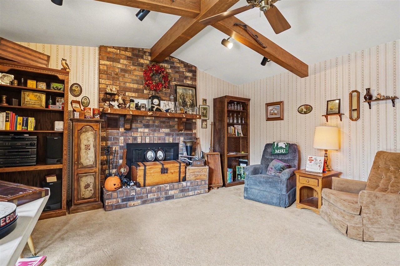 7337 E Sternberg Road, Nunica, MI, 49448-9510