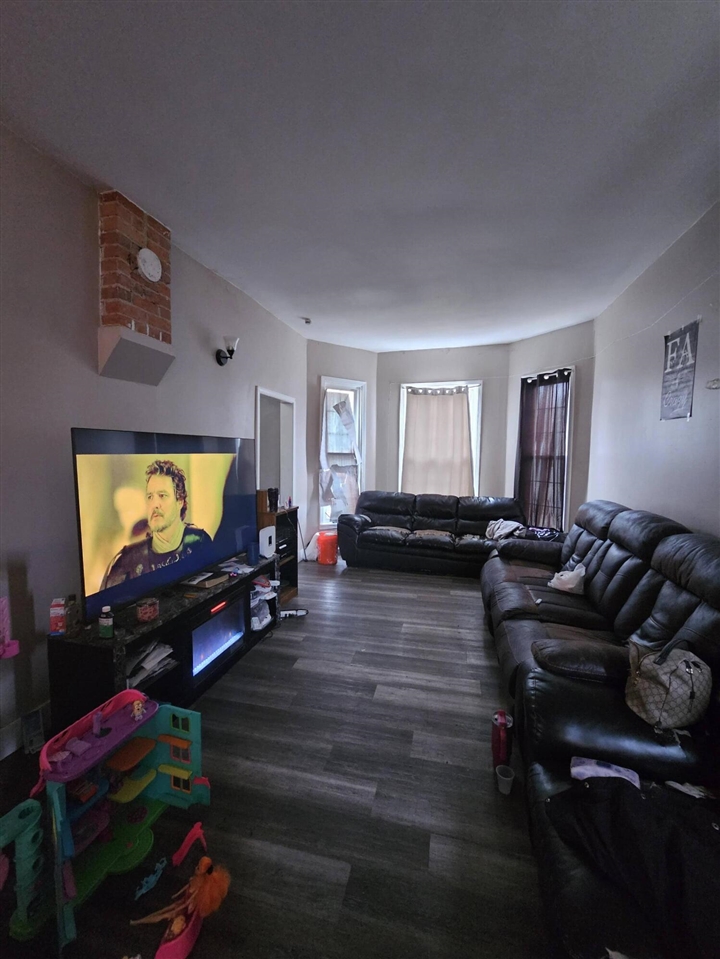 3905 Wabash Street, Detroit, MI, 48208-2626