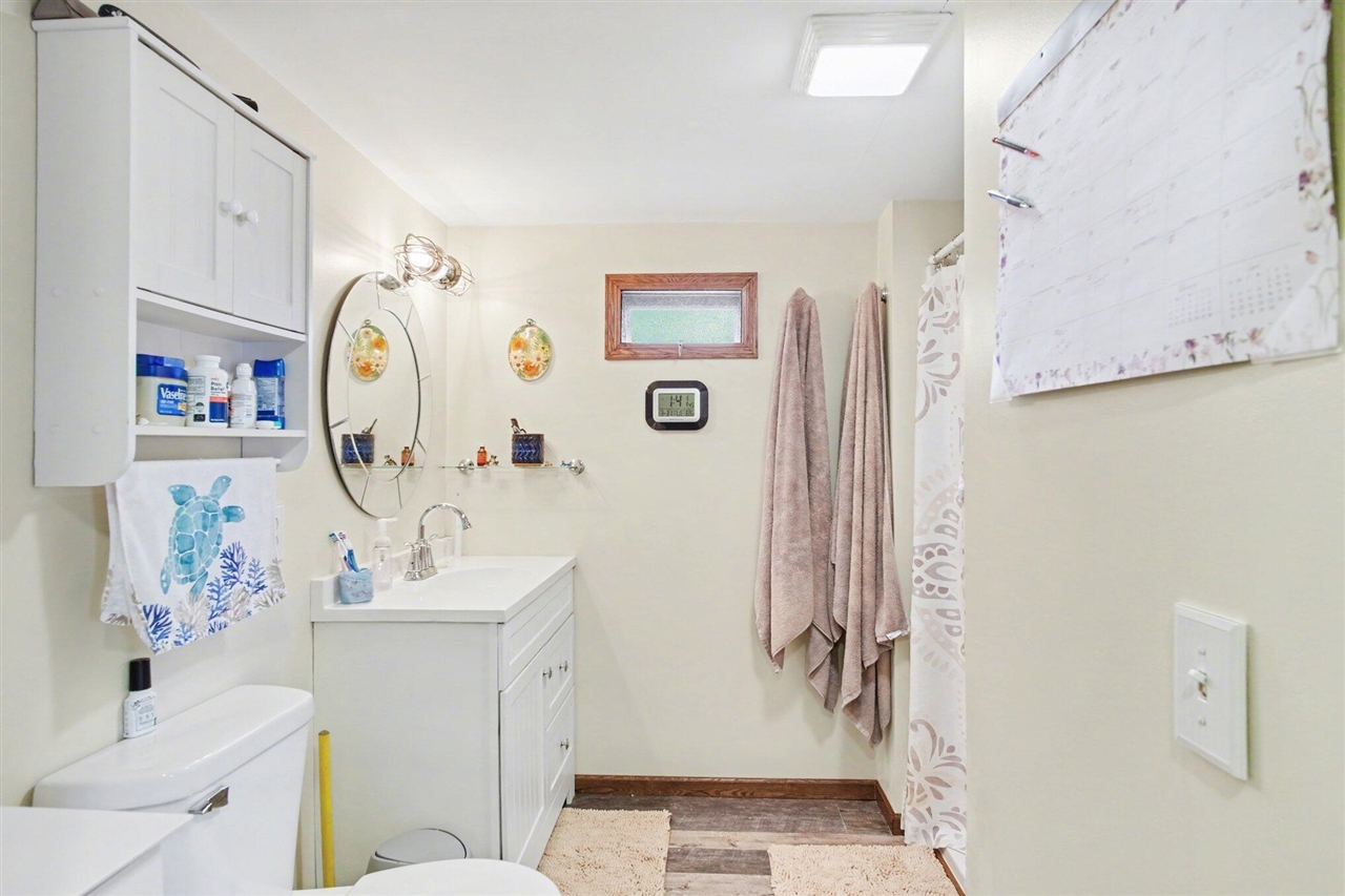 1388 Vining Road, Greenville, MI, 48838-9283