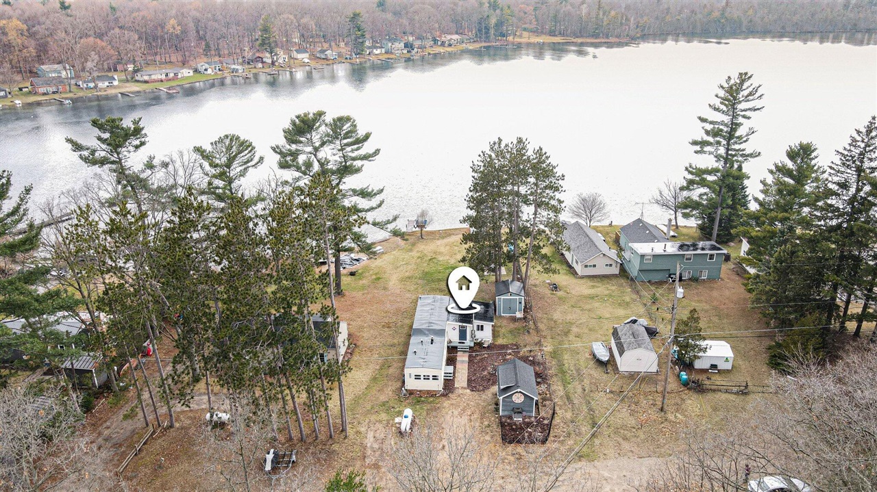 1388 Vining Road, Greenville, MI, 48838-9283