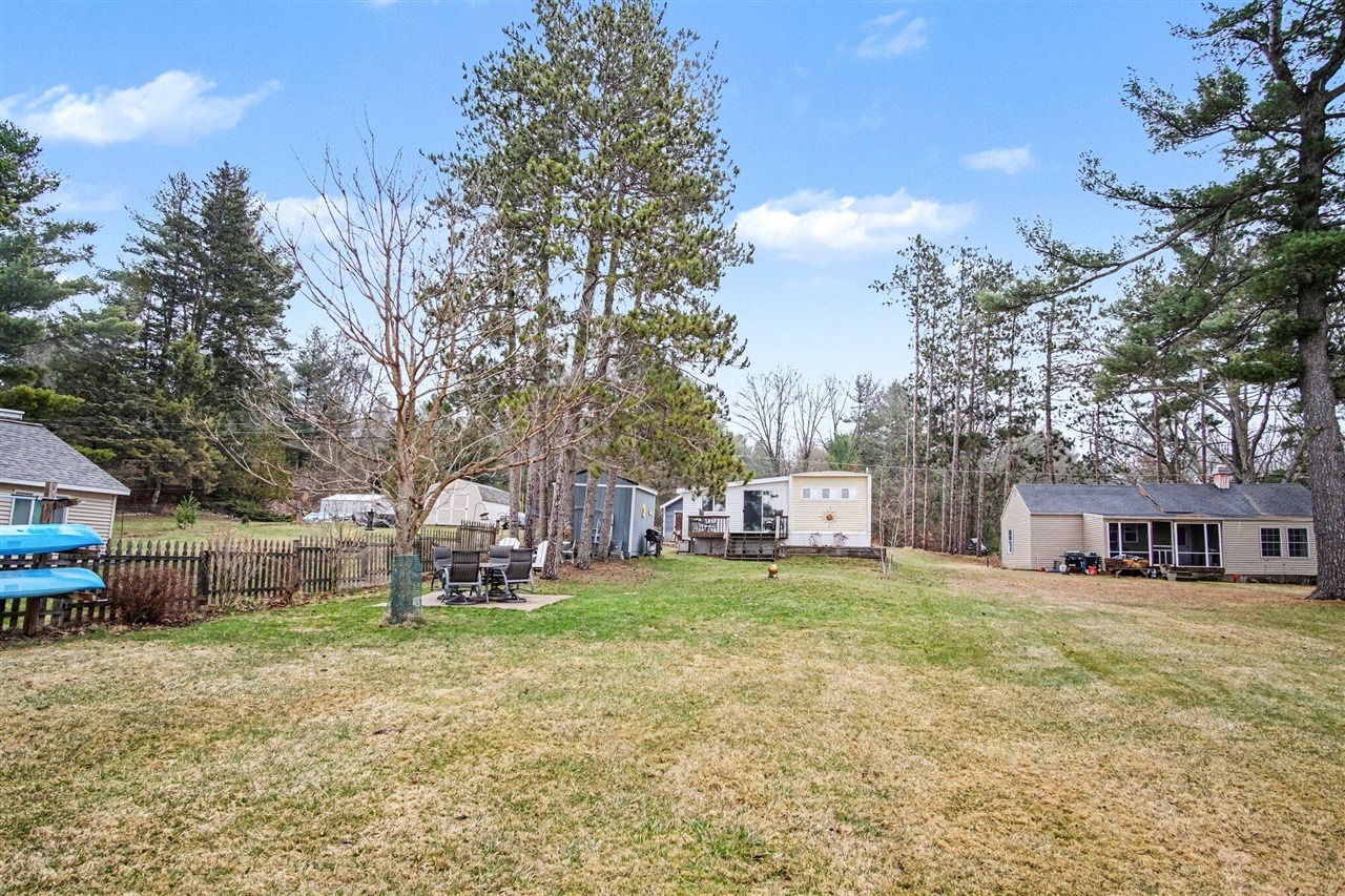 1388 Vining Road, Greenville, MI, 48838-9283