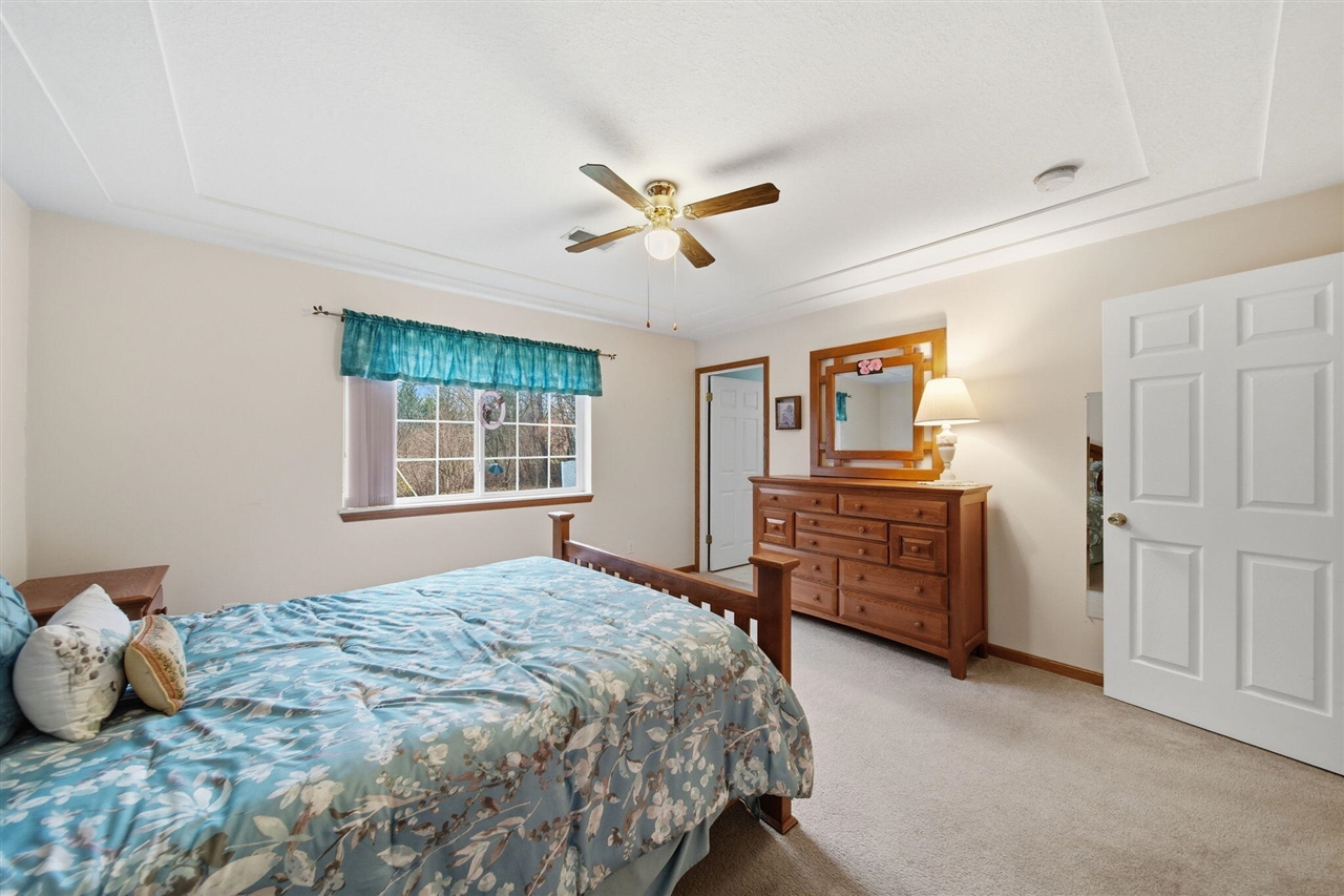 1702 Lakewood Drive UNIT&nbsp;B, Adrian, MI, 49221-4627