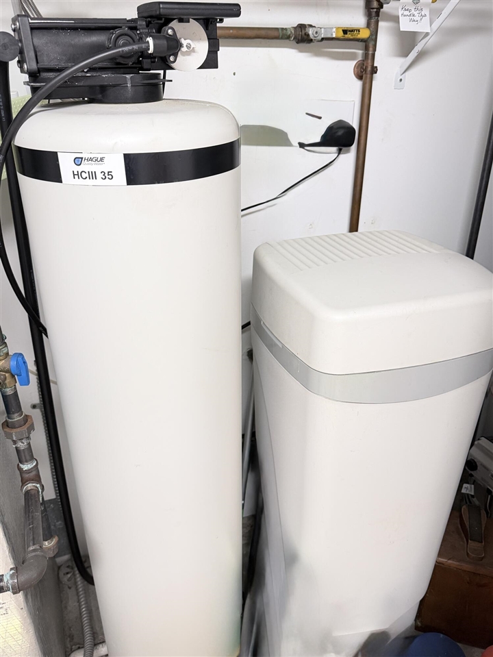 1702 Lakewood Drive UNIT&nbsp;B, Adrian, MI, 49221-4627