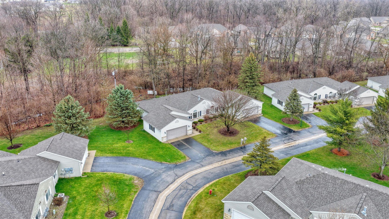 1702 Lakewood Drive UNIT&nbsp;B, Adrian, MI, 49221-4627