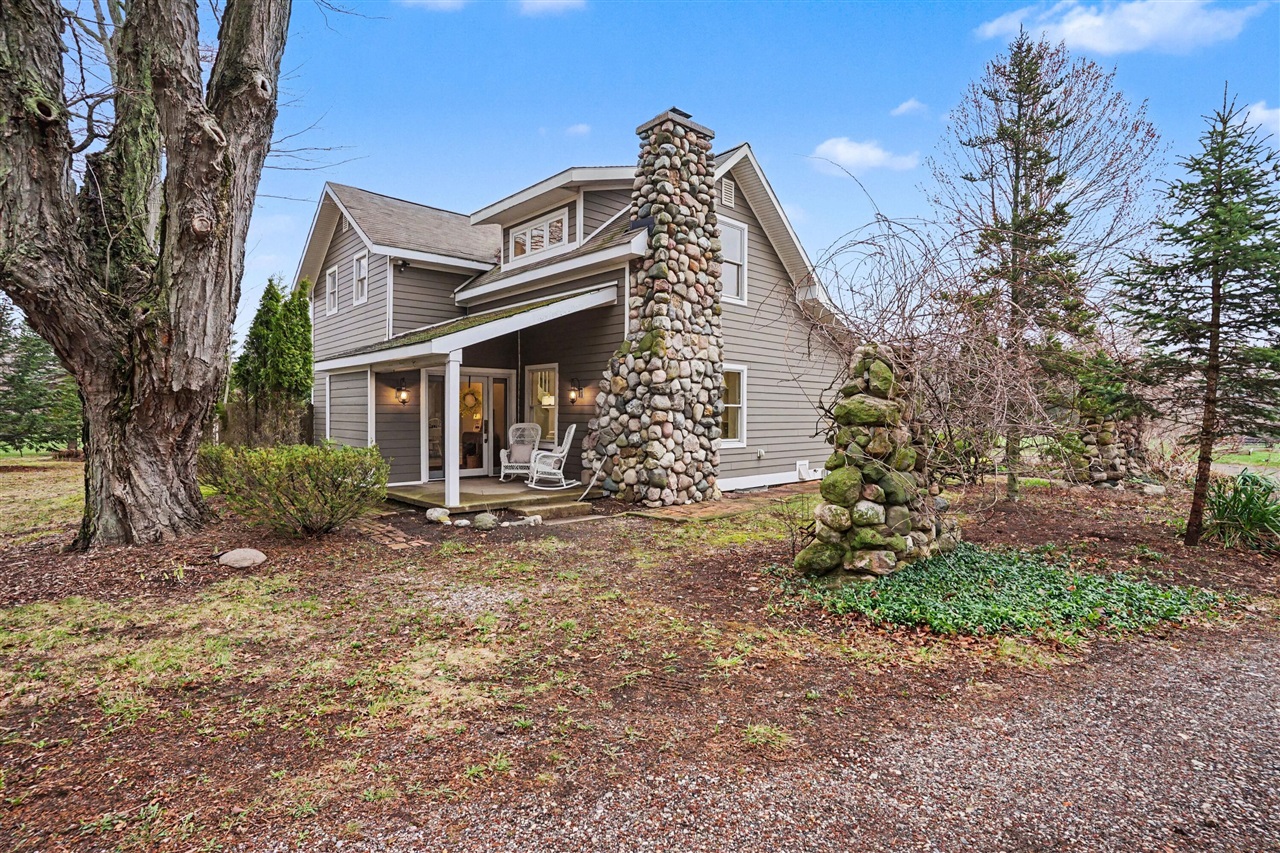 1719 66th Street, Fennville, MI, 49408-9745