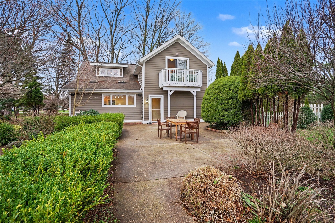 1719 66th Street, Fennville, MI, 49408-9745