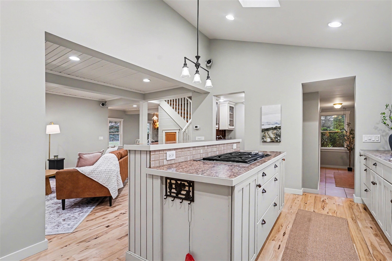 1719 66th Street, Fennville, MI, 49408-9745