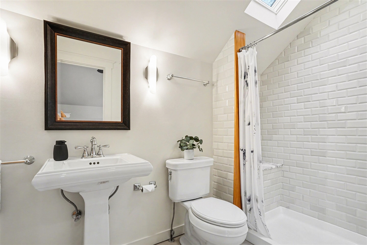 1719 66th Street, Fennville, MI, 49408-9745