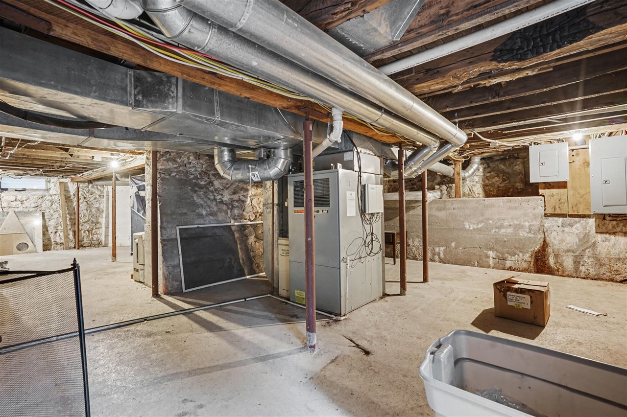 1719 66th Street, Fennville, MI, 49408-9745