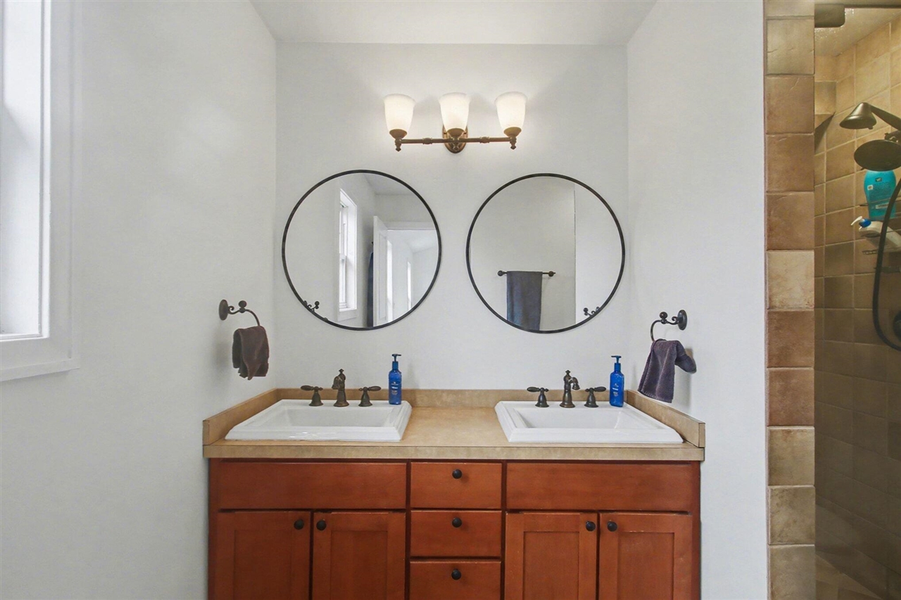 3048 Park Drive, Douglas, MI, 49406-5143