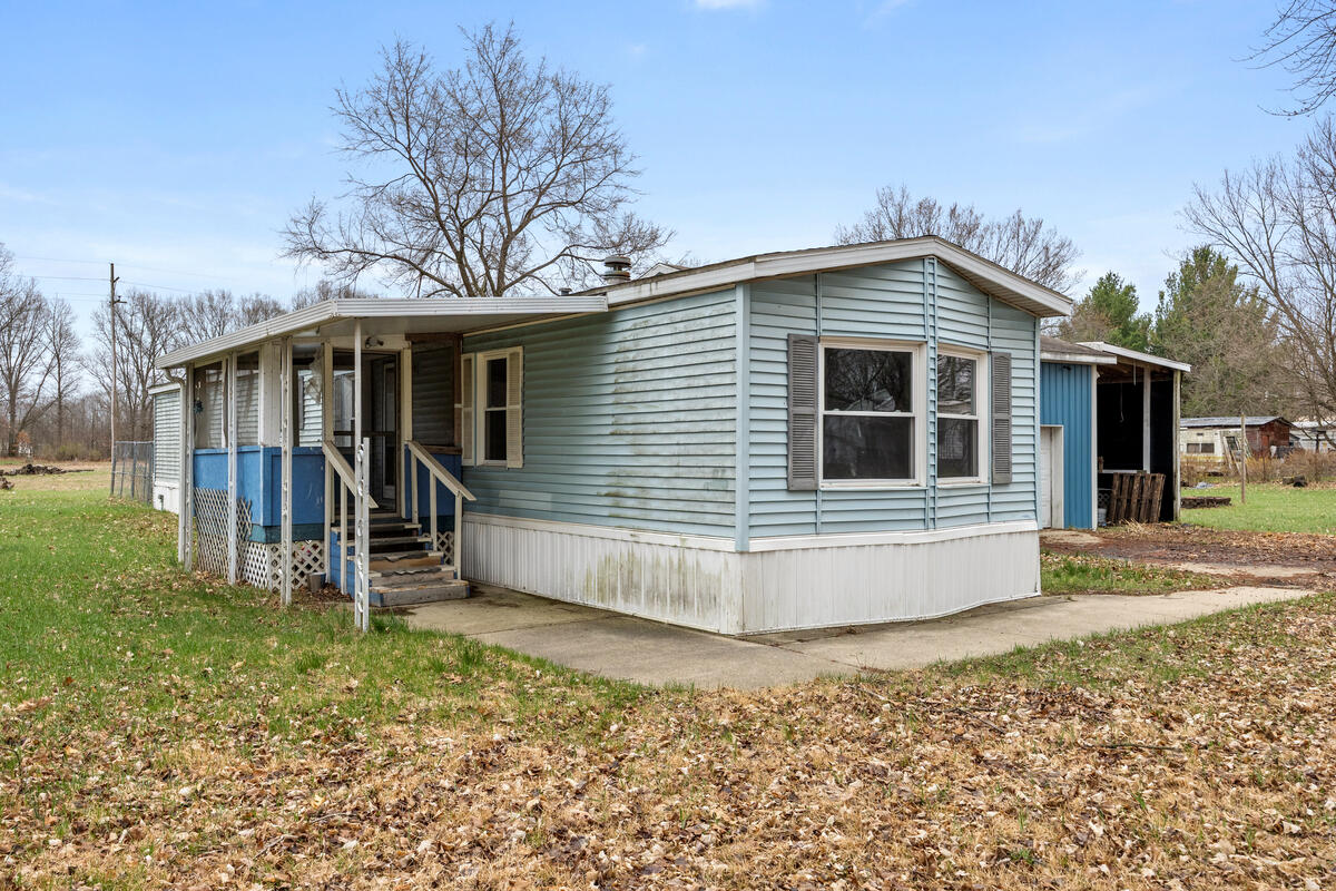 1825 34th Street, Allegan, MI, 49010-8604