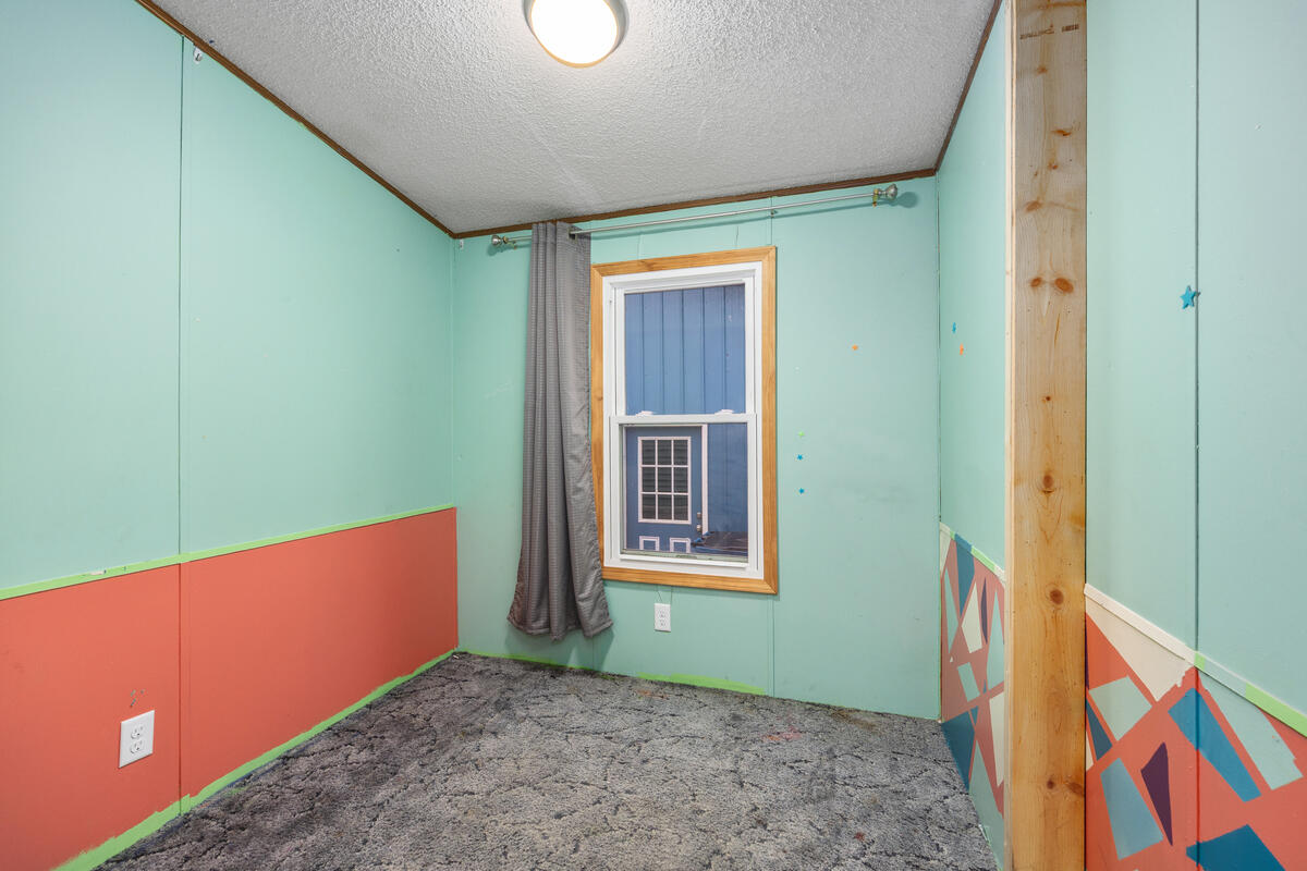 1825 34th Street, Allegan, MI, 49010-8604