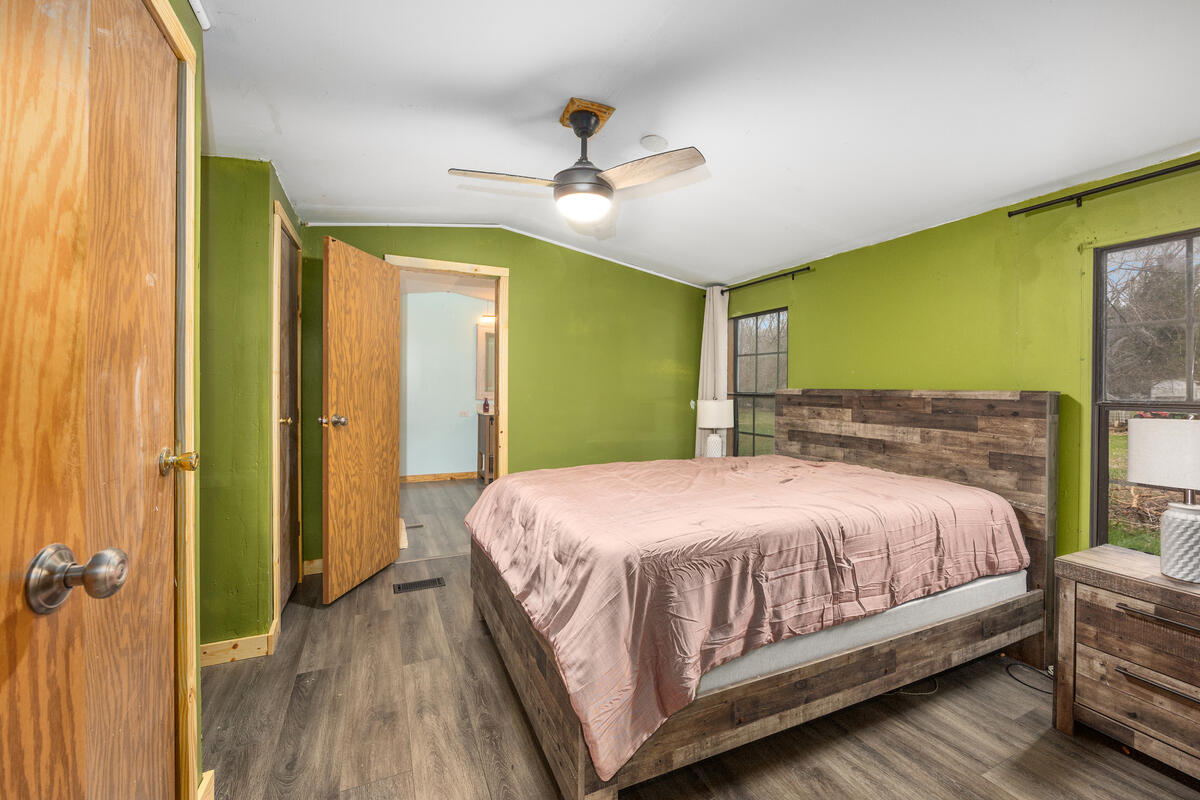 1825 34th Street, Allegan, MI, 49010-8604