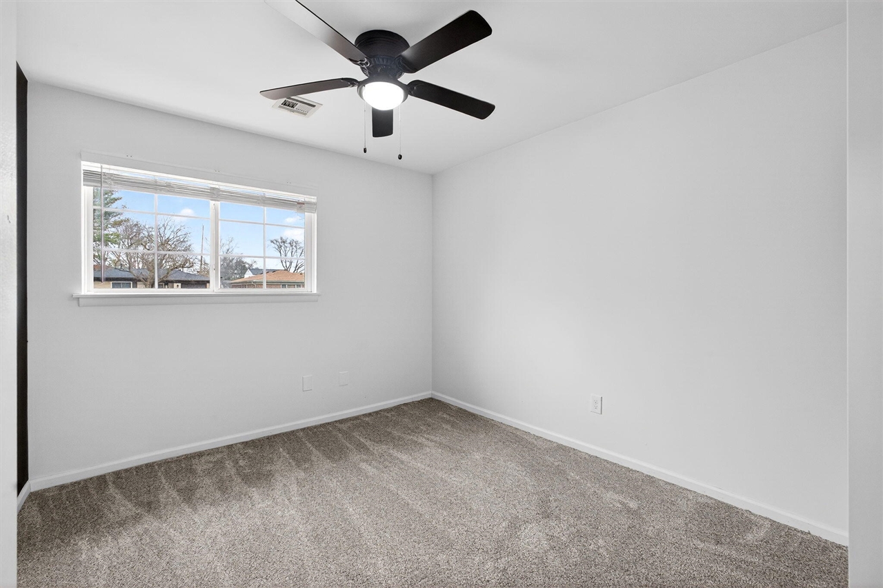 23245 Tuck Road, Farmington Hills, MI, 48336