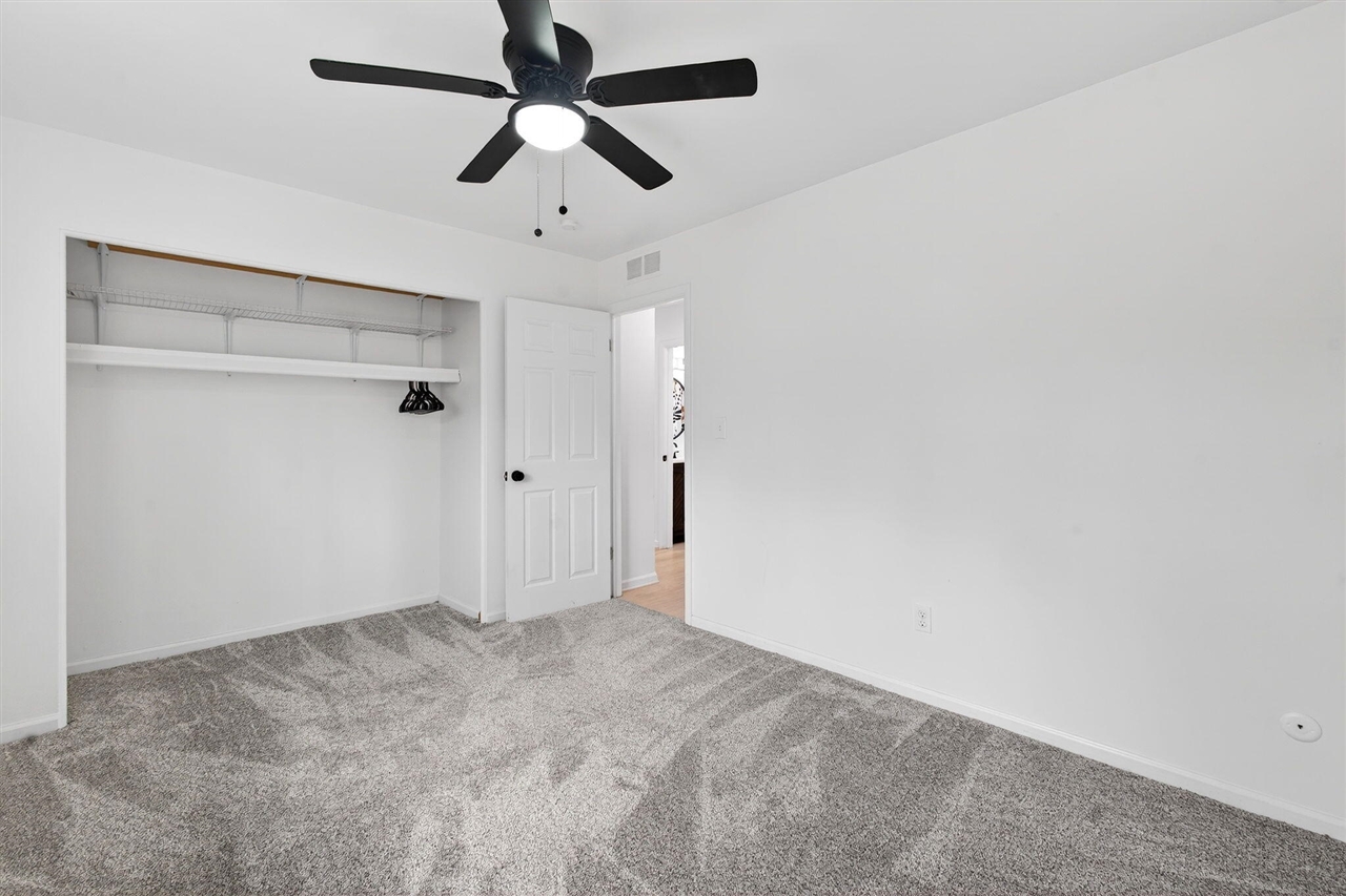 23245 Tuck Road, Farmington Hills, MI, 48336