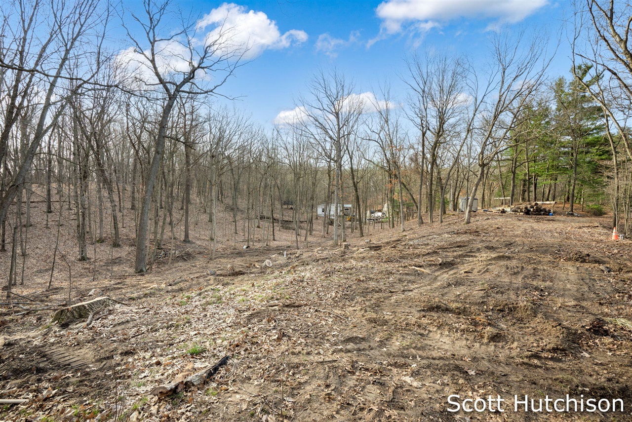 4704 Wheat Drive, Lowell, MI, 49331-9292