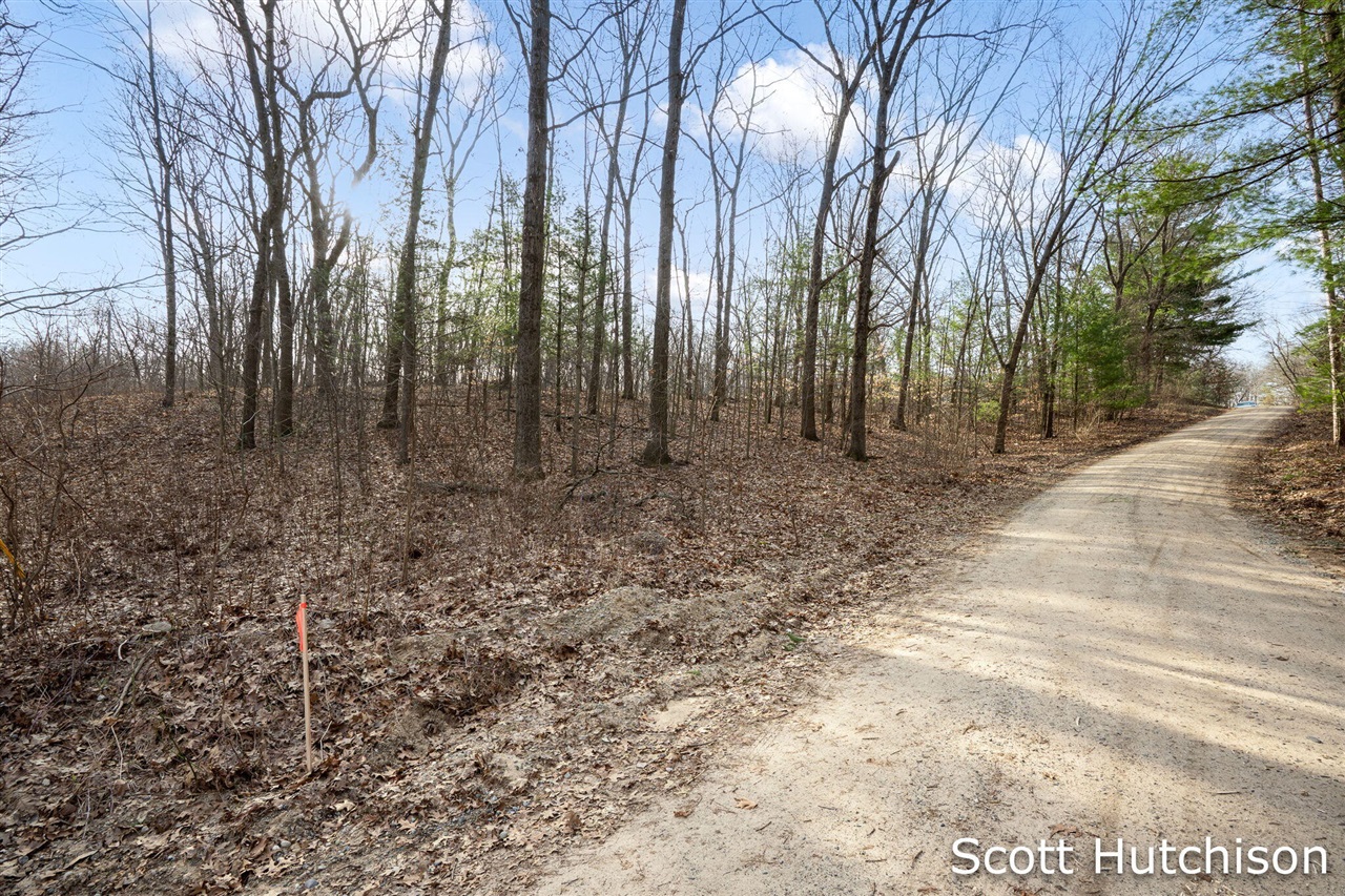 4704 Wheat Drive, Lowell, MI, 49331-9292