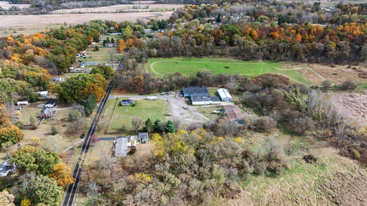 6501 Hawkins Road, Jackson, MI, 49201-9577