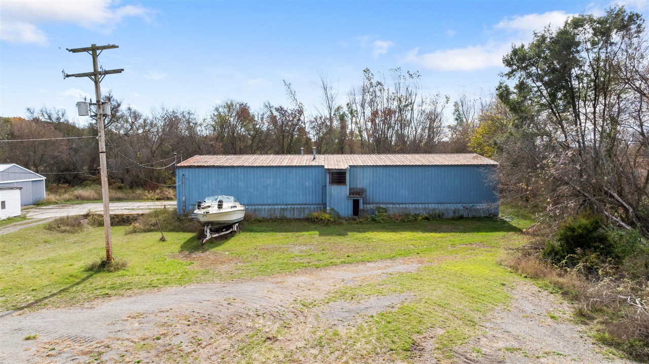 6501 Hawkins Road, Jackson, MI, 49201-9577