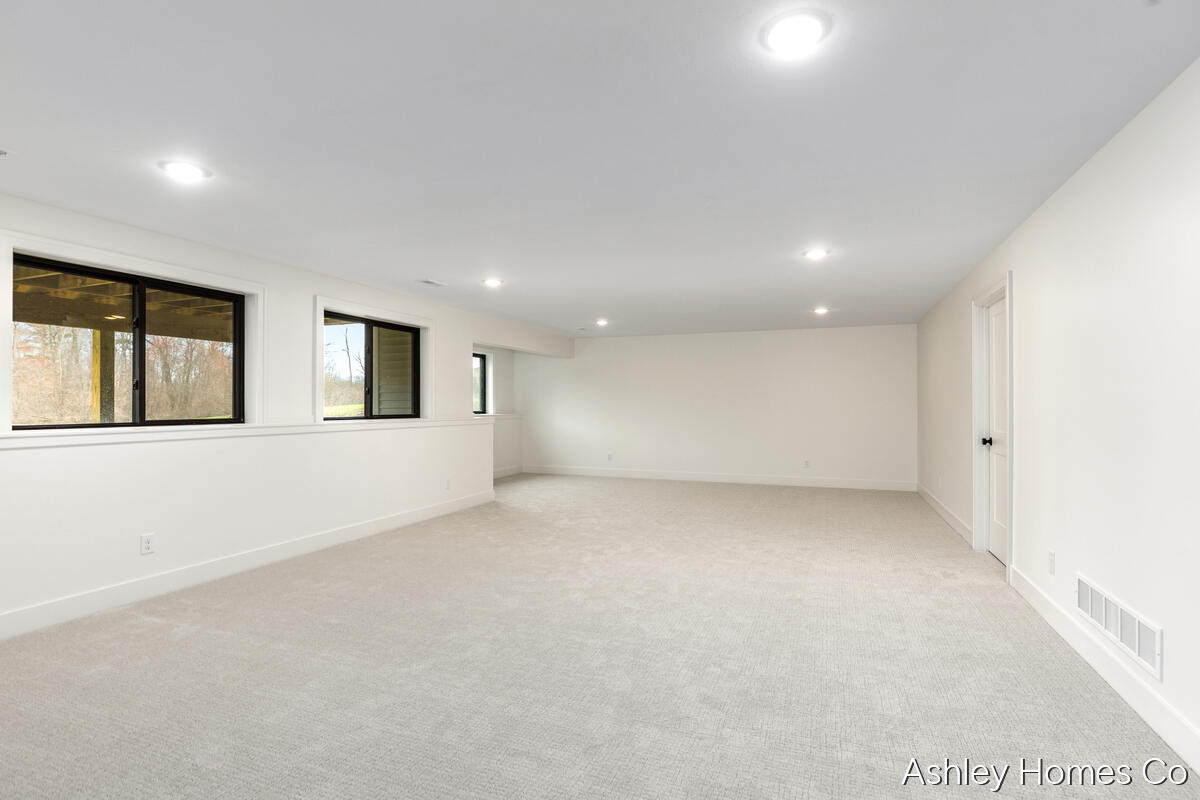 11035 Shaner Avenue, Rockford, MI, 49341