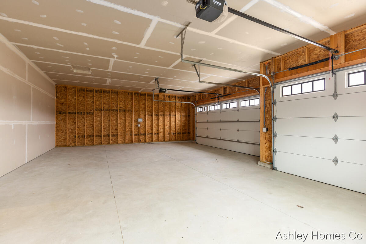 11035 Shaner Avenue, Rockford, MI, 49341