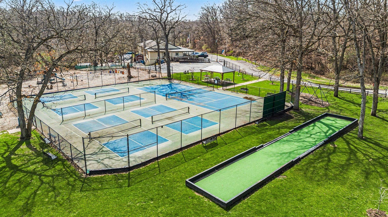 4202 Grand Bch Road, Update, MI, 49117