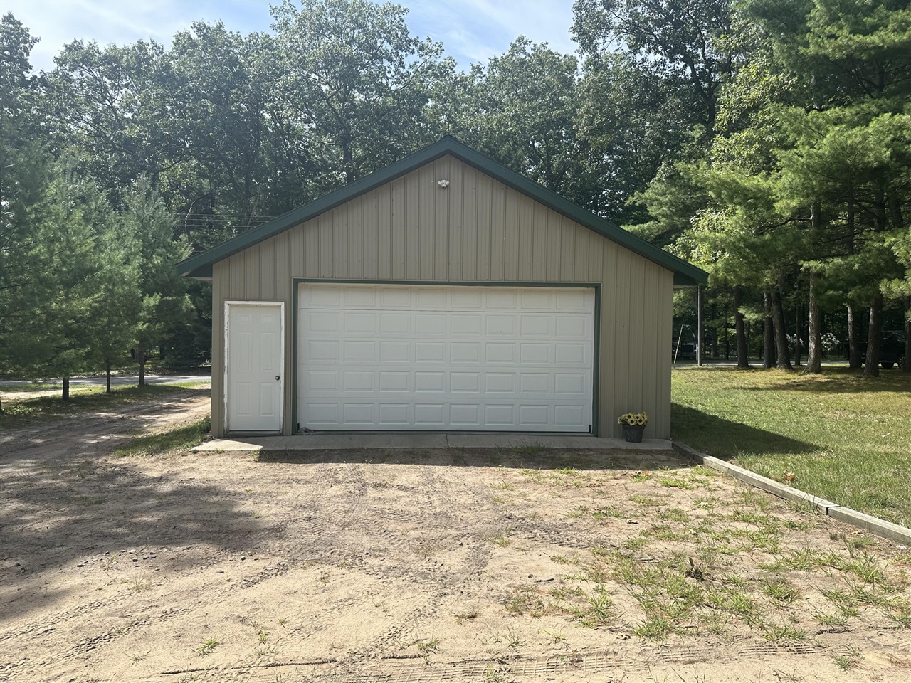 10022 S Rebecca Road, Baldwin, MI, 49304-8806