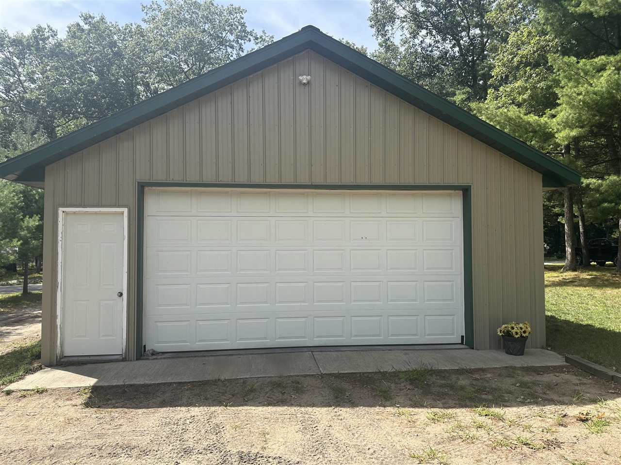 10022 S Rebecca Road, Baldwin, MI, 49304-8806