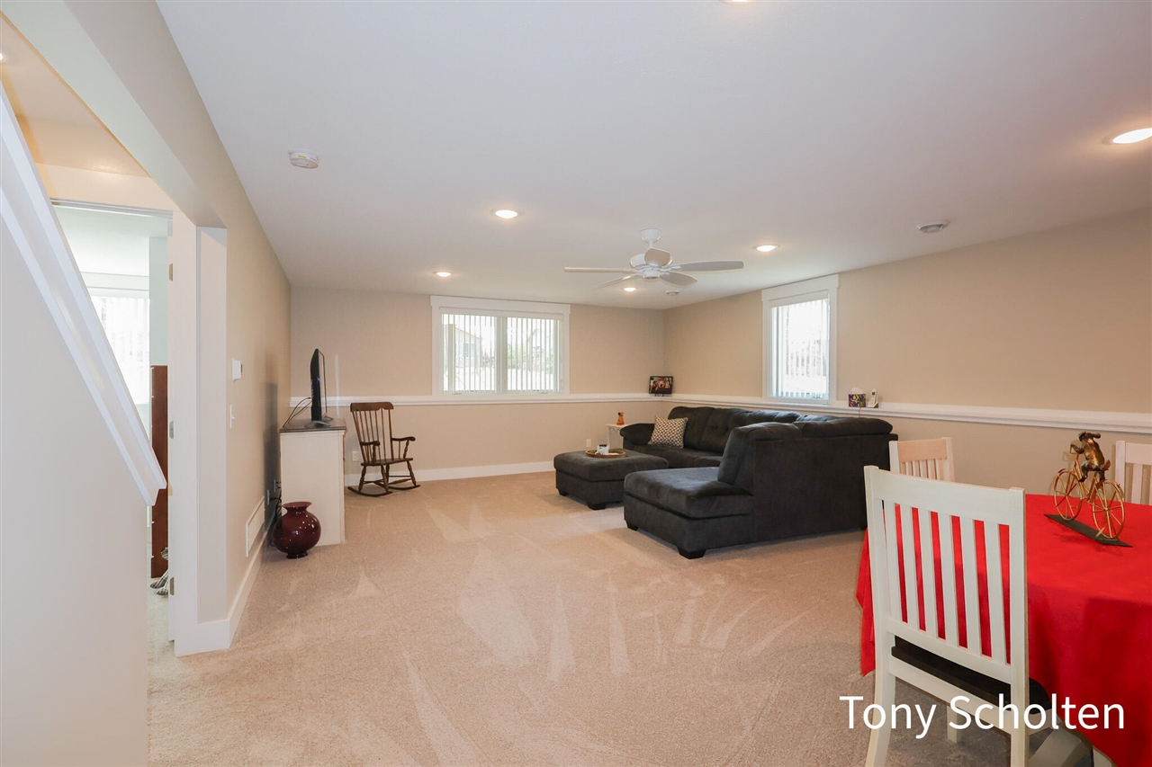 944 Harper Woods Drive, Byron Center, MI, 49315-8321