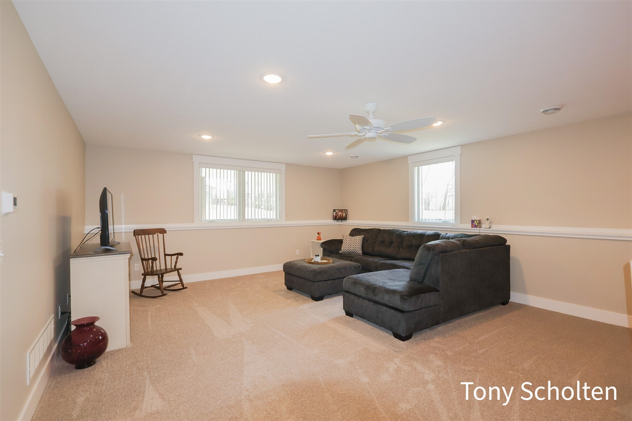 944 Harper Woods Drive, Byron Center, MI, 49315-8321